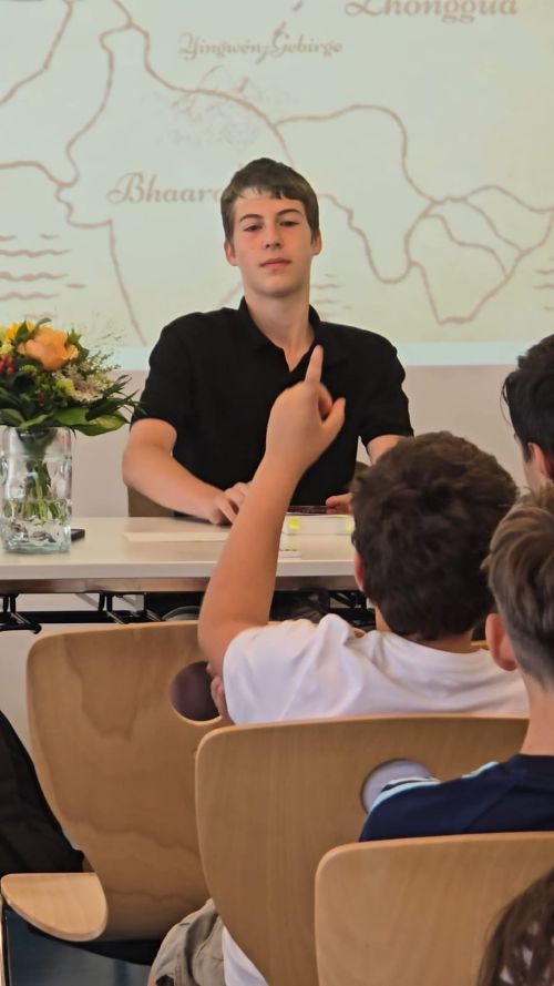Florian liest in Reichertshofen 5